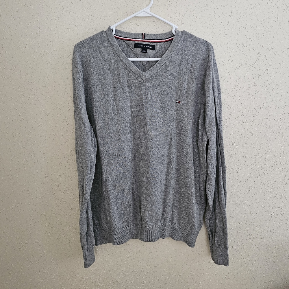 Tommy Hilfiger Grey V-Neck Sweater